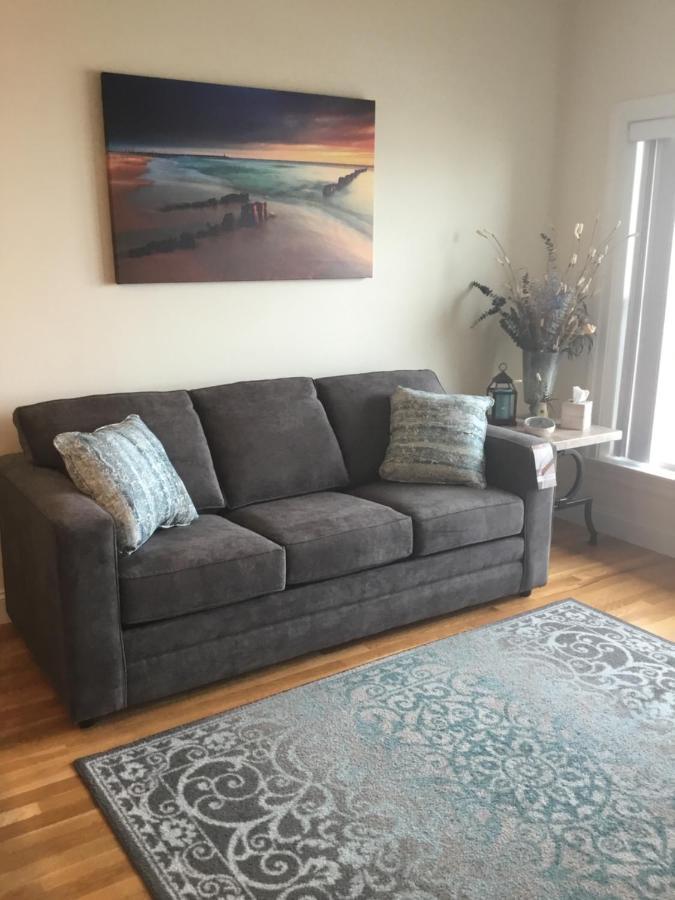 Ocean Front Condo In The Heart Of Hampton Beach Exterior photo